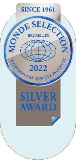 Monde Selection Silver Award trophy